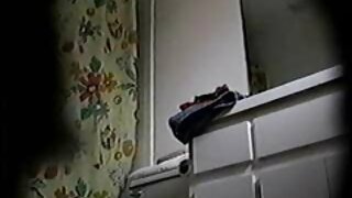 Ova pohotna latino b ...